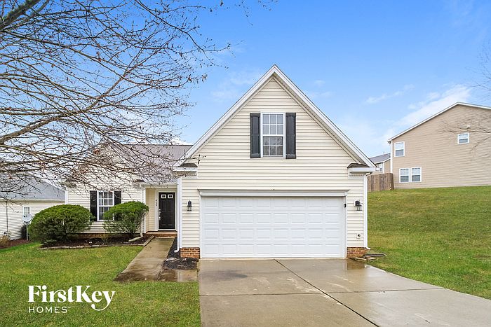 1st image of 425 Tortoise Ln