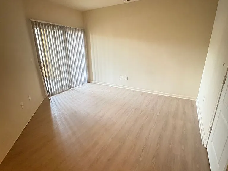 9050 Double R Blvd #124 — Photo 20