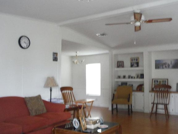 5th image of 431 Royal Tern Dr