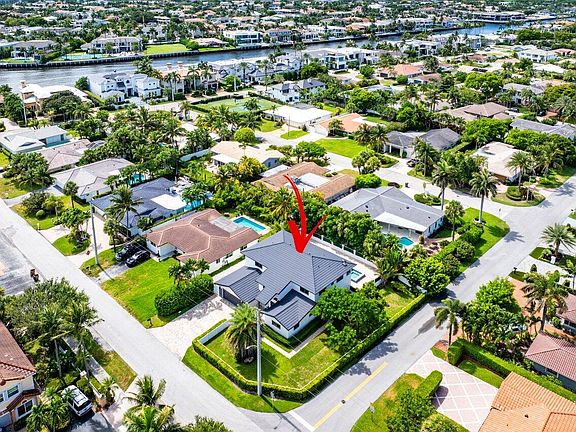 4th image of 811 SE 31st Street