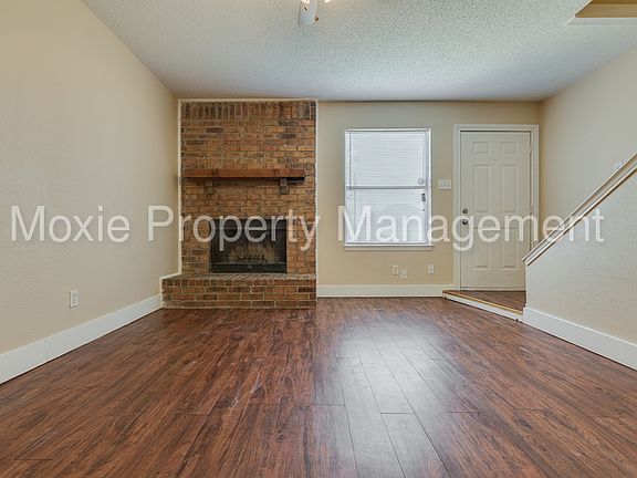 5th image of 211 Meadow Ct APT A