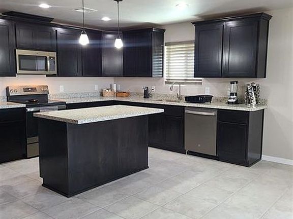 3rd image of 28562 E Ligurta Ln
