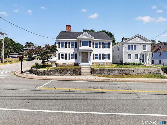 3rd image of 108 Thames Street