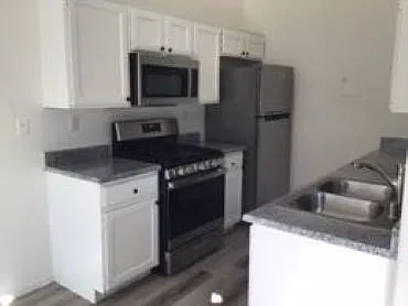 1120 Plantation Ct — Photo 3
