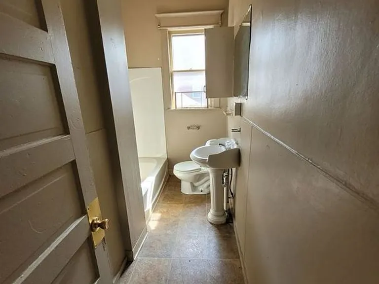 1009 North St — Photo 10