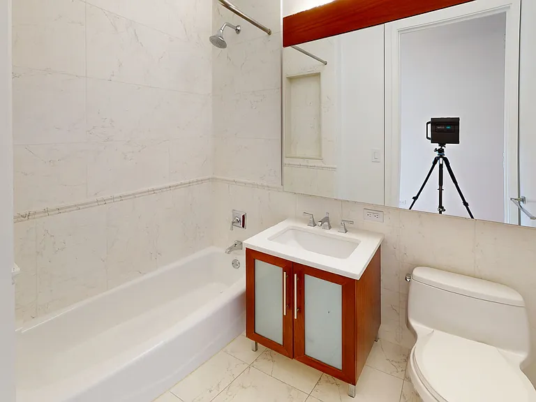 805 Columbus Ave #7B — Photo 5