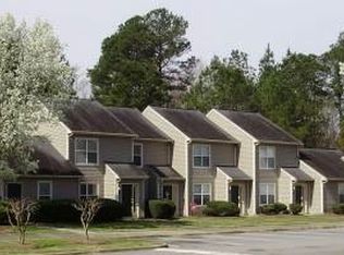 500 Greenwood Dr, Clayton, NC 27520
