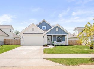 1812 W Saddlebrook Ln, Rogers, AR 72758