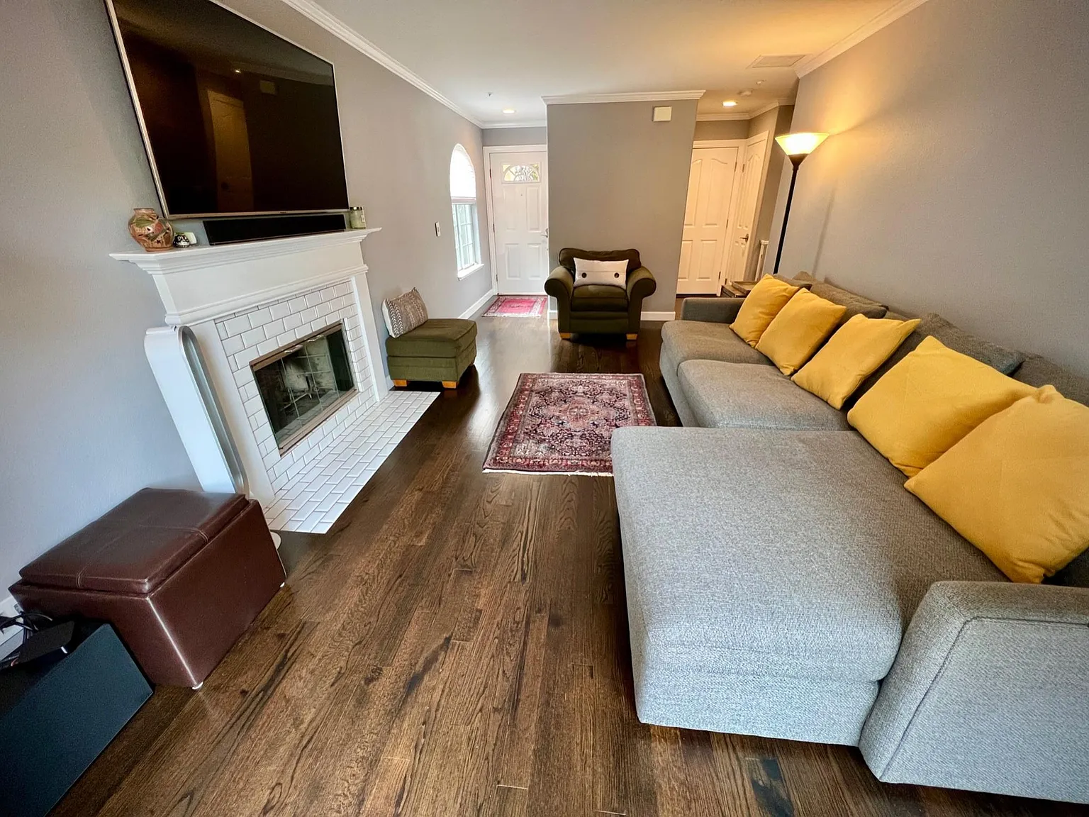 3 bed, 2.5 bath, 1620 sqft, $5,250 — Photo 4