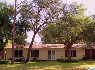 808 E Heaton St #808, Cuero, TX 77954