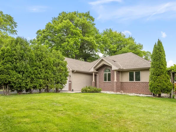 11228 W River Rd, Champlin, MN 55316