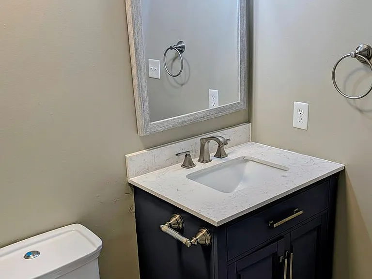 Frost Garden Townhomes — Photo 11