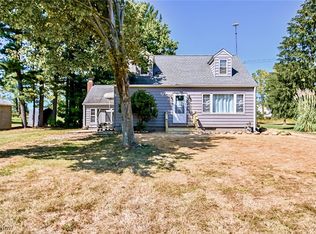 819 W Nimisila Rd, Akron, OH 44319