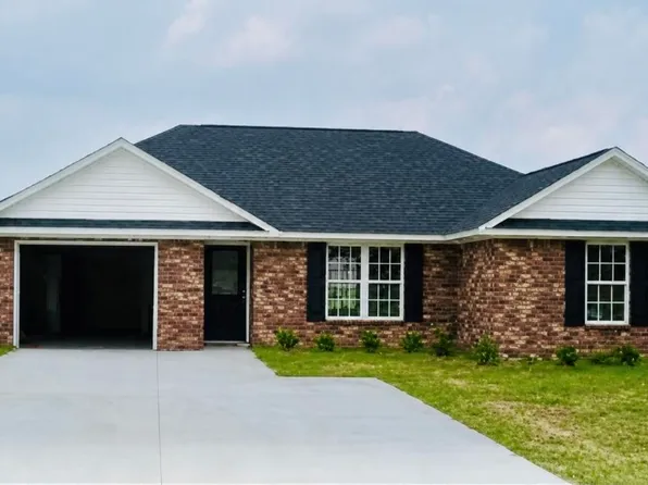 221 Andrew Dr, Manning, SC 29102