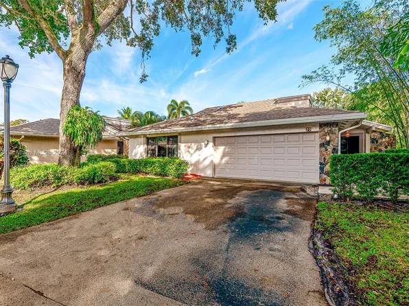 20 Boxwood Rd, Hollywood, FL 33021