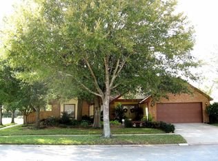 656 White River Dr, Orlando, FL 32828