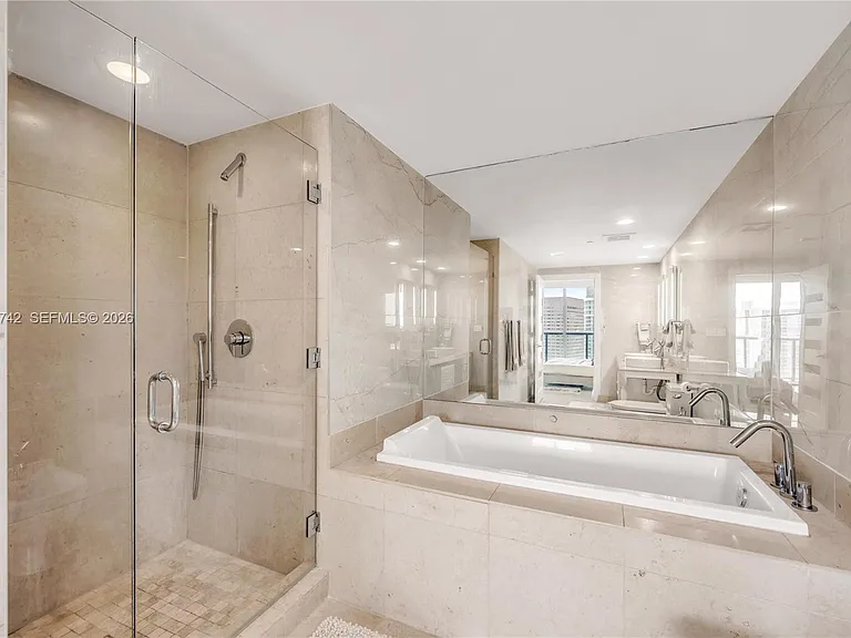 495 Brickell Ave #3702 — Photo 21