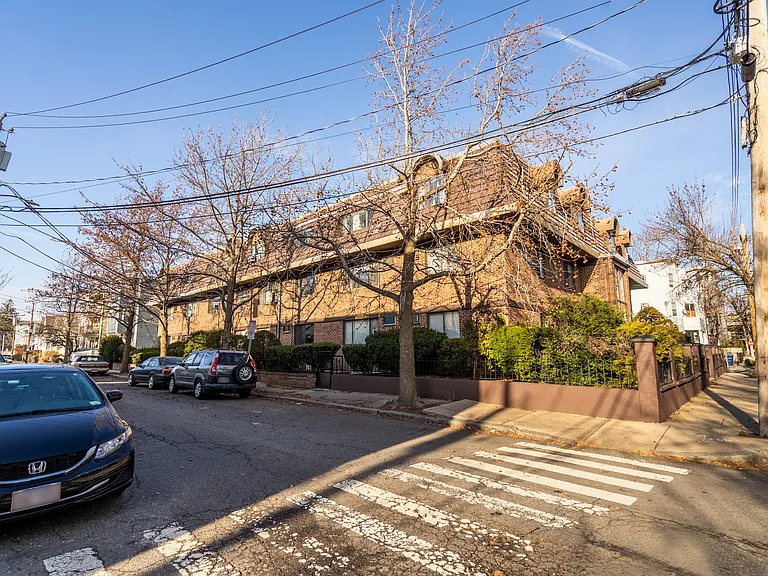 84 Grant St #8A — Photo 7