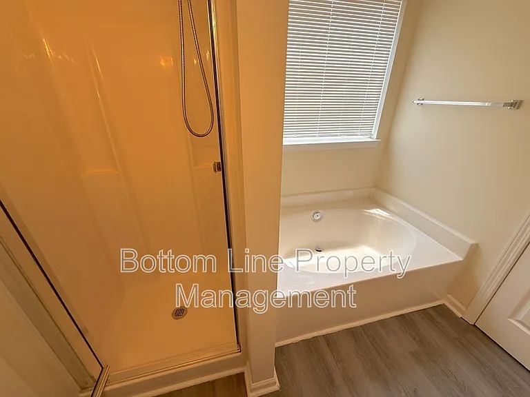 6926 Brandon Chase Ln — Photo 17
