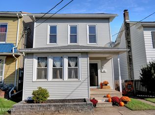 37 1st St, Milton, PA 17847