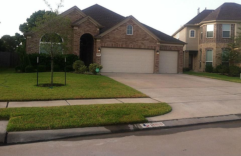 1st image of 14818 Russet Bend Ln