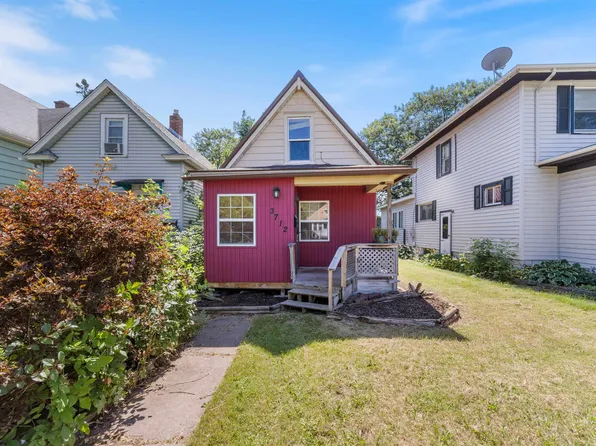 3712 W 4th St, Duluth, MN 55807