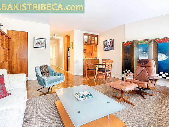 3rd image of 303 Greenwich St #2C