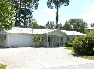 308 Dogwood Dr, Eutawville, SC 29048