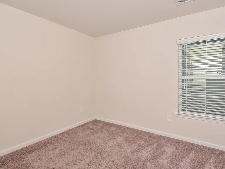170 Beckett Ln — Photo 14