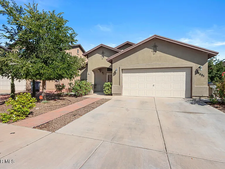 14685 Holsteiner Ct — Photo 2