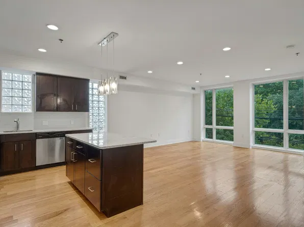 222 Jackson St #2, Hoboken, NJ 07030