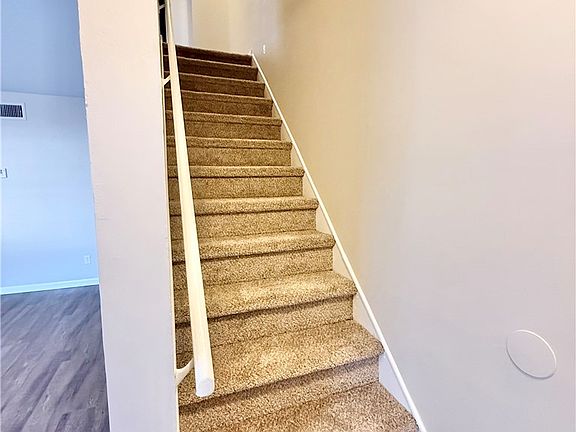 4th image of 511 Beville St #3