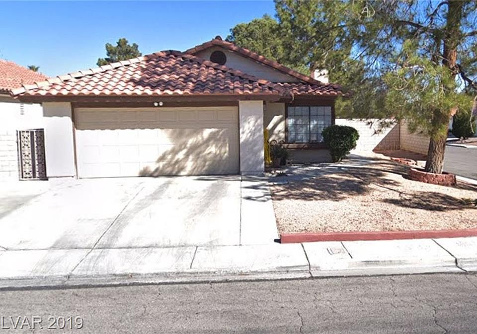 1st image of 766 Thousand Oaks Dr