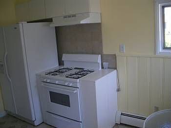 3rd image of 421 Mansfield Ave