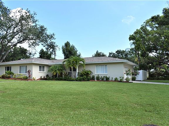 5th image of 44 S Wind Dr