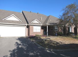 7900 Kingsmill Ct, Louisville, KY