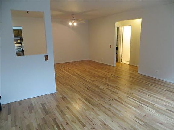 3rd image of 23 W 104th St APT 2B