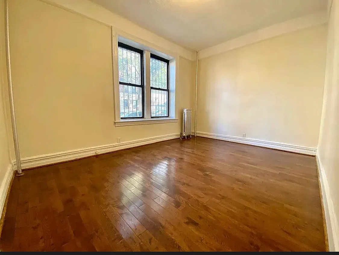 Photo 2 of 11 - 322 New York Ave #1B - Brooklyn, NY Building Photo - 322 New York Ave #1B