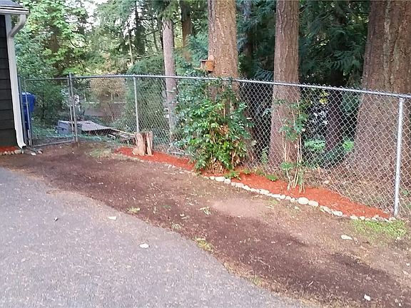 4th image of 7702 194th Ave E