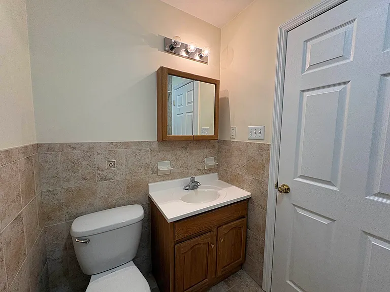 37 Reservoir Ave — Photo 21