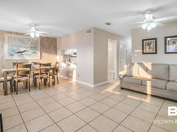 5th image of 952 W Beach Blvd #318