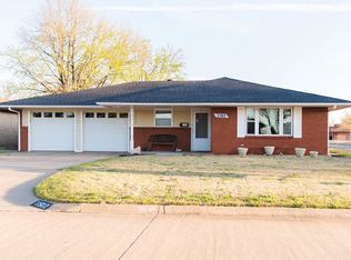 2502 Robin Rdg, Enid, OK 73703