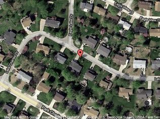 12 Lake Charles Dr, Saint Peters, MO 63376