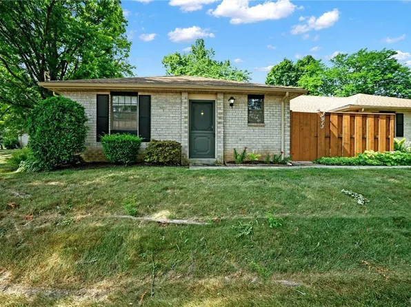 2913 Whitemarsh Pl, Macungie, PA 18062