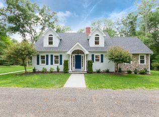 4041 Congress St, Fairfield, CT 06824