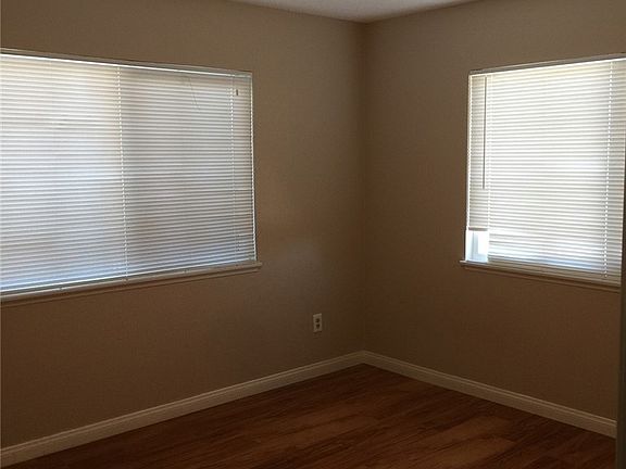 5th image of 20955 Little Beaver Rd APT 2