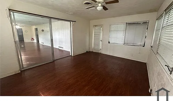 357 Dubs Dr — Photo 8
