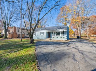 5724 Sharon Rd, Indianapolis, IN 46228