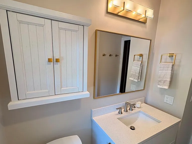 1818 Hillcrest St — Photo 15