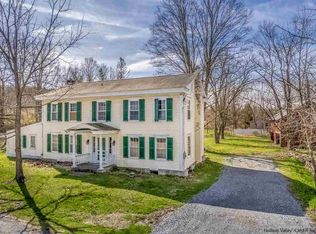 866 Hollow Rd, Salt Point, NY 12578